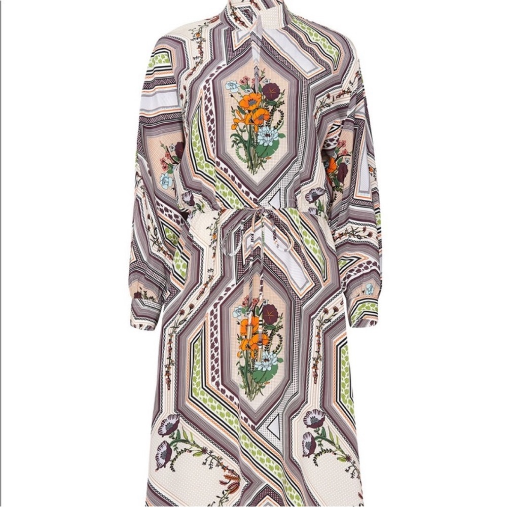 Tory Burch Homage to the Flower- rare, sold out everywhere.